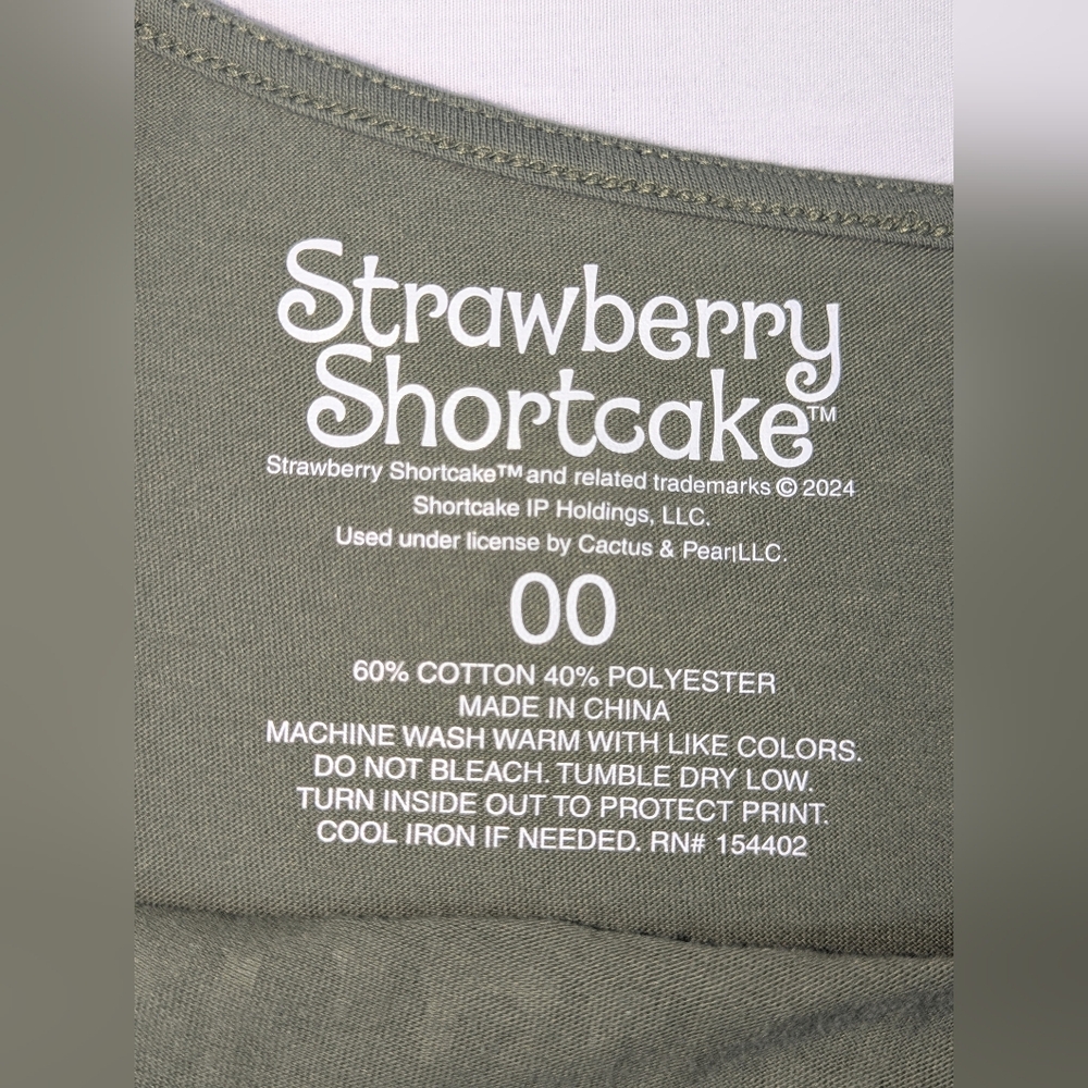 Torrid Strawberry Shortcake Classic Fit Off Shoulder Tee (Torrid 00) - Picture 4 of 10